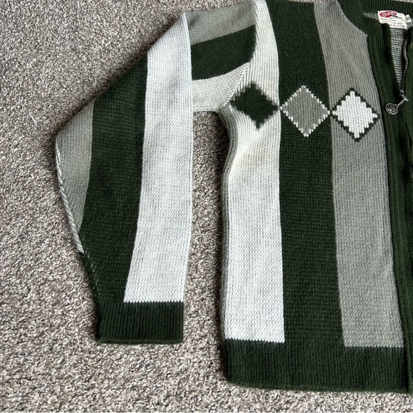 Vintage Green/White Striped Orlon Acrylic Rugby Sportswear Zip Up Cardigan, Med - Picture 4 of 9